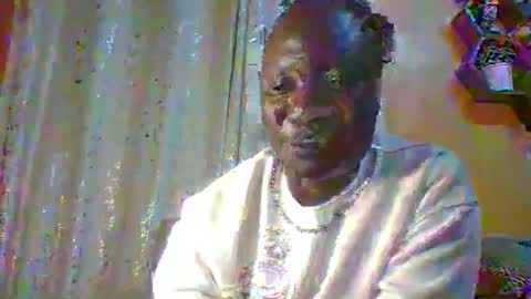 lindah32 online show from 25, 9, 2025