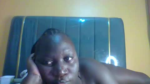 lindah32 online show from 1, 10, 2025