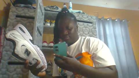 lindah32 online show from 26, 3, 2026