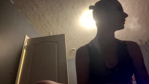 Snapshot of ladybug9097 chatting on 22, 12, 2024 RockStar Couple online show from 22, 12, 2024