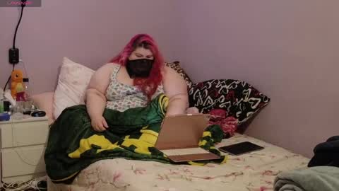 ladykitsunebig online show from 6, 6, 2026