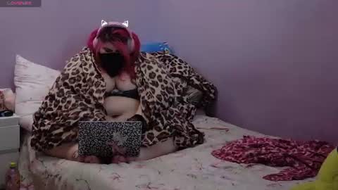 ladykitsunebig online show from 13, 6, 2026