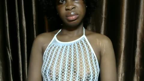 Snapshot of ladylilasexy chatting on 18, 5, 2026 sexylila online show from 18, 5, 2026
