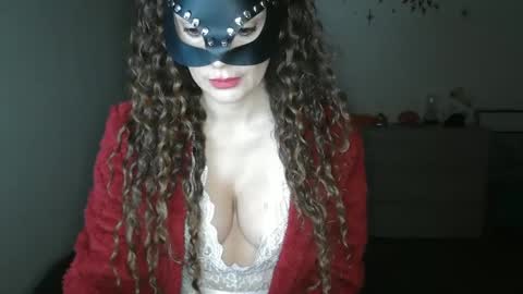 Snapshot of ladymask2023 chatting on 28, 1, 2025 Lady Mask online show from 28, 1, 2025