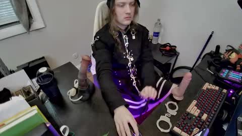 Snapshot of ladymeep chatting on 3, 12, 2025 ladymeep online show from 3, 12, 2025