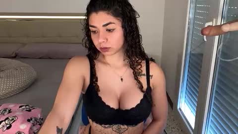 Snapshot of ladymelon13 chatting on 25, 2, 2026 ladymelon13 online show from 25, 2, 2026