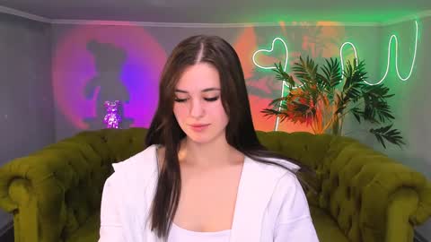 Amelia online show from 4, 2, 2025