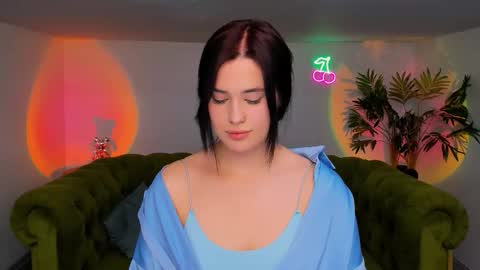Amelia online show from 9, 10, 2025