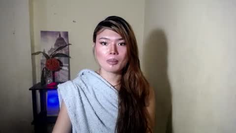 LILY online show from 8, 7, 2026