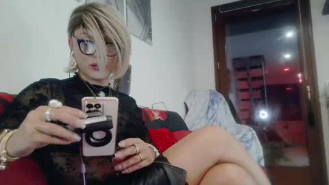 Oxana online show from 12, 5, 2026