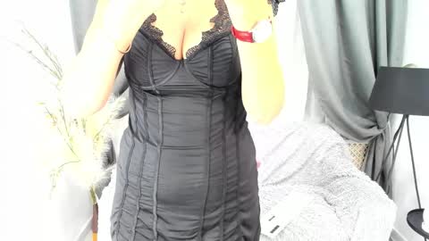 Snapshot of ladysexyx chatting on 7, 11, 2025 ladysexyx online show from 7, 11, 2025