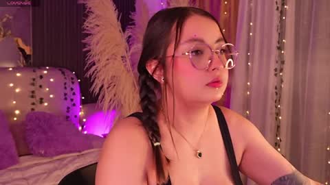 Lady  online show from 9, 4, 2026