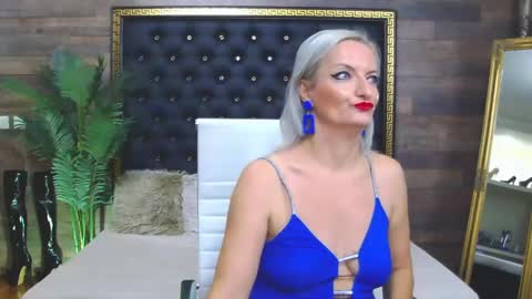 Snapshot of ladytouch chatting on 3, 12, 2024 ladytouch online show from 3, 12, 2024