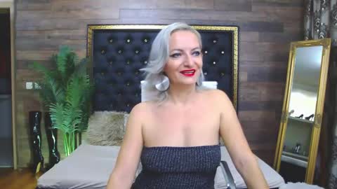 Snapshot of ladytouch chatting on 5, 12, 2024 ladytouch online show from 5, 12, 2024