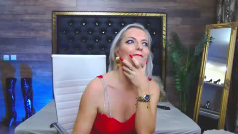 Snapshot of ladytouch chatting on 10, 12, 2024 ladytouch online show from 10, 12, 2024