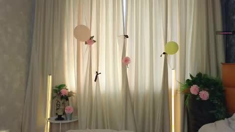 Lilia online show from 8, 10, 2025