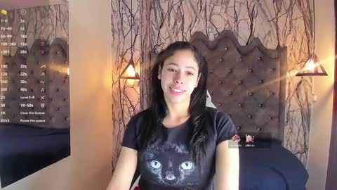 Laia online show from 2, 1, 2025