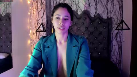 Laia online show from 8, 1, 2025