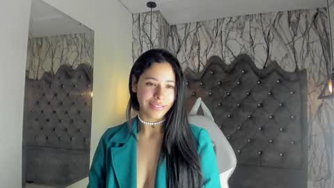 Laia online show from 30, 1, 2025