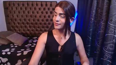 Camila online show from 6, 4, 2026