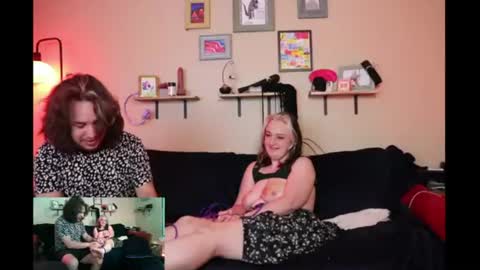 Snapshot of laineydarling chatting on 6, 7, 2026 Lainey Darling online show from 6, 7, 2026