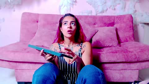 Snapshot of laisy_fox chatting on 3, 2, 2025 Laisy fox online show from 3, 2, 2025