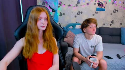 Snapshot of laksmrrr chatting on 17, 12, 2024 Lu Alex online show from 17, 12, 2024