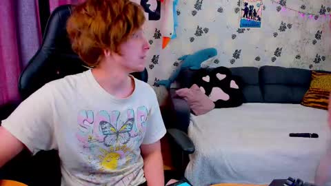 Snapshot of laksmrrr chatting on 16, 2, 2025 Lu Alex online show from 16, 2, 2025