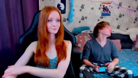 Snapshot of laksmrrr chatting on 24, 2, 2025 Lu Alex online show from 24, 2, 2025
