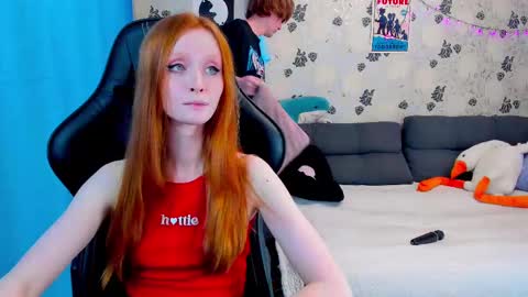 Snapshot of laksmrrr chatting on 12, 3, 2025 Lu Alex online show from 12, 3, 2025