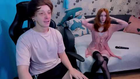 Snapshot of laksmrrr chatting on 12, 10, 2025 Lu Alex online show from 12, 10, 2025