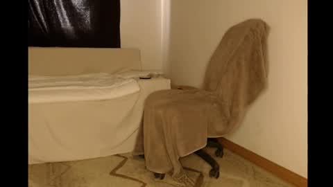 LalaMy online show from 6, 4, 2026