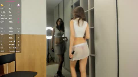 Snapshot of lalajecks chatting on 16, 10, 2025 Julia online show from 16, 10, 2025