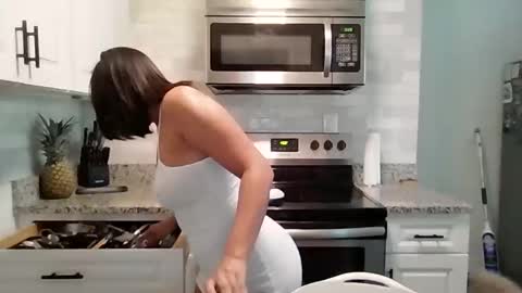 Snapshot of lalove99 chatting on 13, 4, 2026 LALOVE99 online show from 13, 4, 2026