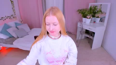 Laly online show from 8, 3, 2025