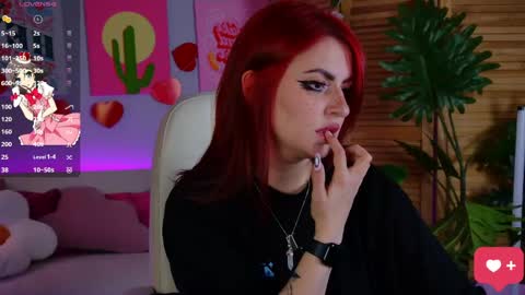 just call me Lana  and her security online show from 19, 4, 2026