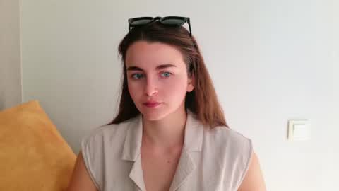 lana_gl online show from 20, 7, 2026