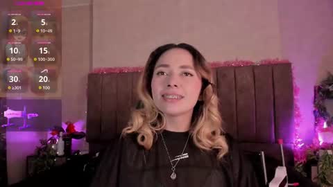 Snapshot of lanaamills chatting on 27, 6, 2026 Lana online show from 27, 6, 2026