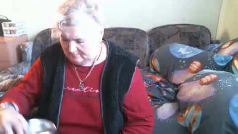 lanacat555 online show from 3, 2, 2026