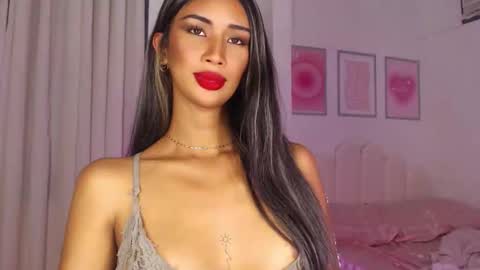 Snapshot of lanadel_hilton chatting on 9, 9, 2025 Lana online show from 9, 9, 2025