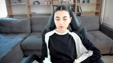 Lana online show from 3, 8, 2026