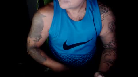 Snapshot of landaw chatting on 3, 11, 2025 Landaw online show from 3, 11, 2025