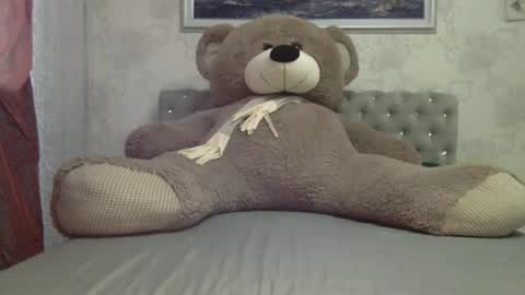 langoria online show from 25, 10, 2025