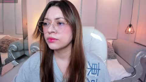 Lanna online show from 15, 9, 2025