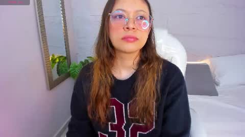 Snapshot of lanna_18_ chatting on 26, 6, 2026 Lanna online show from 26, 6, 2026
