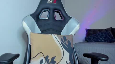 Lanna online show from 11, 3, 2025