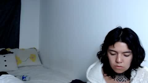 Snapshot of lannie_gonzales chatting on 19, 2, 2025 LANNIE   online show from 19, 2, 2025