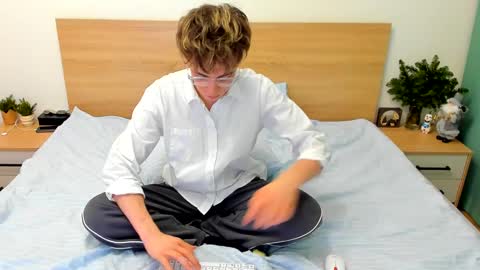 Fandi online show from 23, 12, 2024