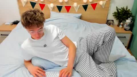 Fandi online show from 3, 1, 2025