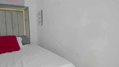 Snapshot of lapiz_lazuli12 chatting on 14, 10, 2025 Julian online show from 14, 10, 2025